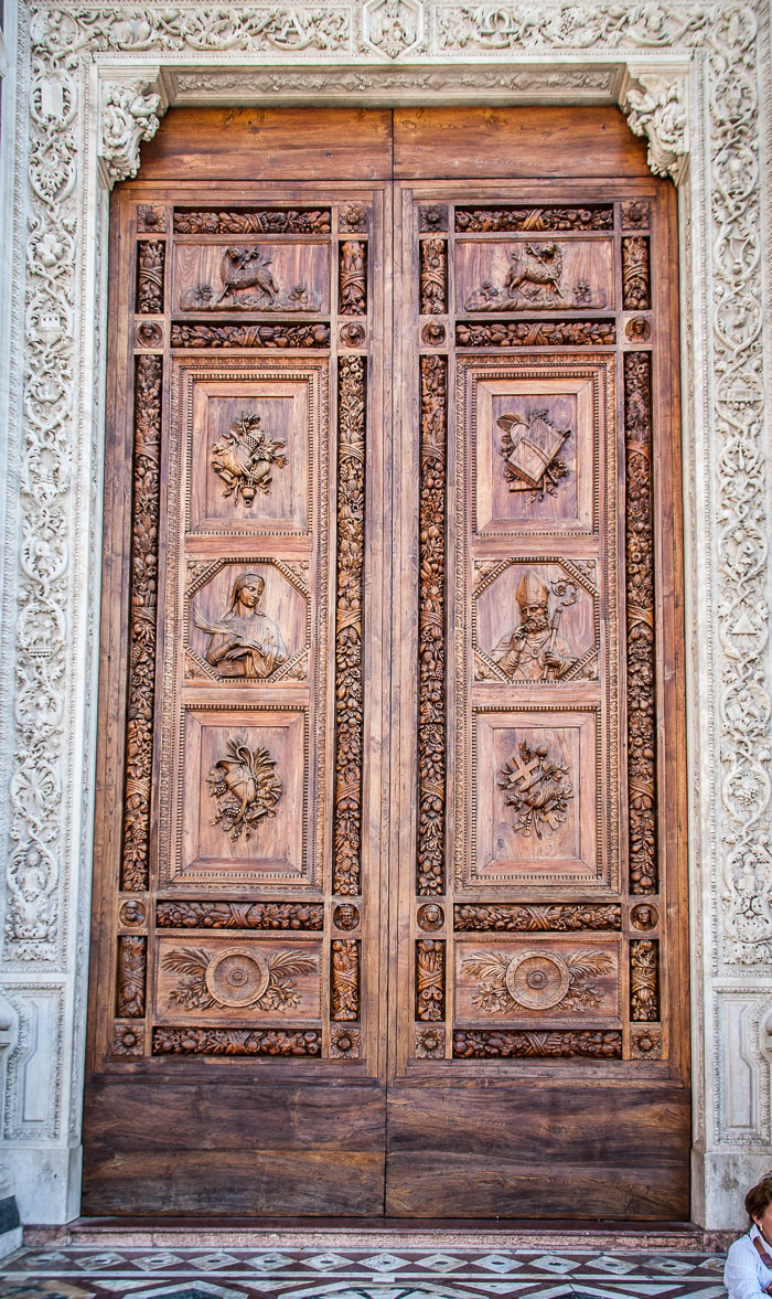 Doors of Italy