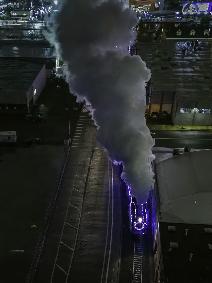 Oregon Heritage Rail Center -  Holiday Express